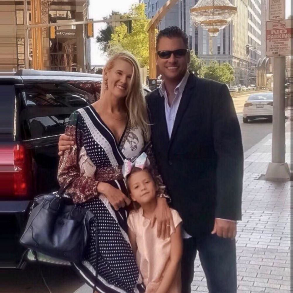 Meet your Posher, Loel